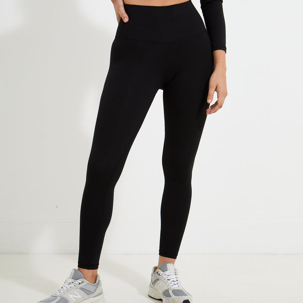 Core - Black Leggings